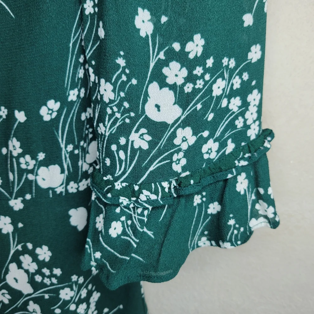 Reformation Doutzen Floral Green Mini Dress with Ruffle Sleeves and Hem Size 2 - Picture 9 of 15